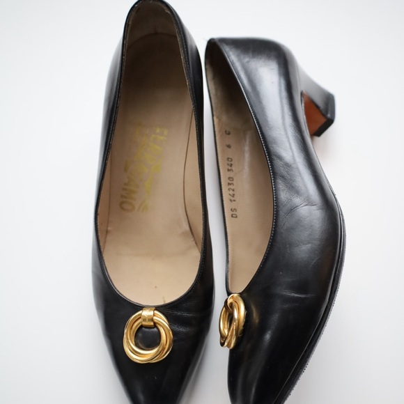 Salvatore Ferragamo block heels - Picture 7 of 7